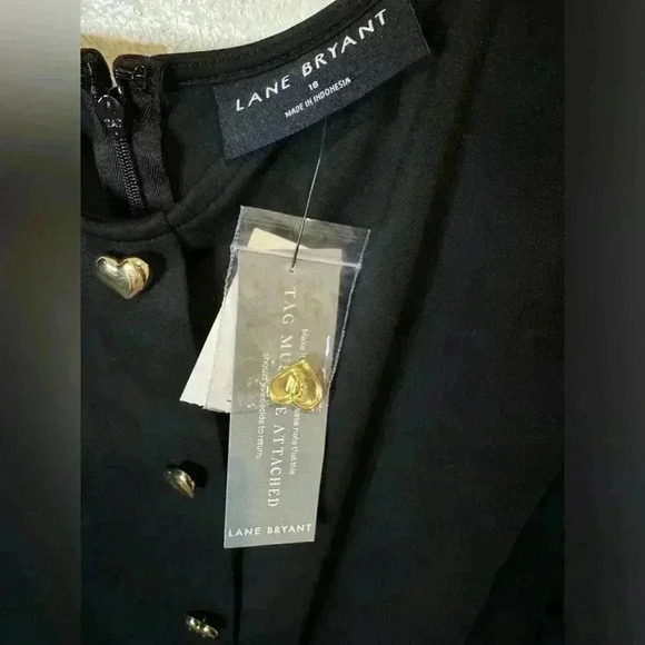 Lane Bryant Sweetheart-Neck Heart Button-Front Bodycon Black Long Sleeves - Picture 5 of 9